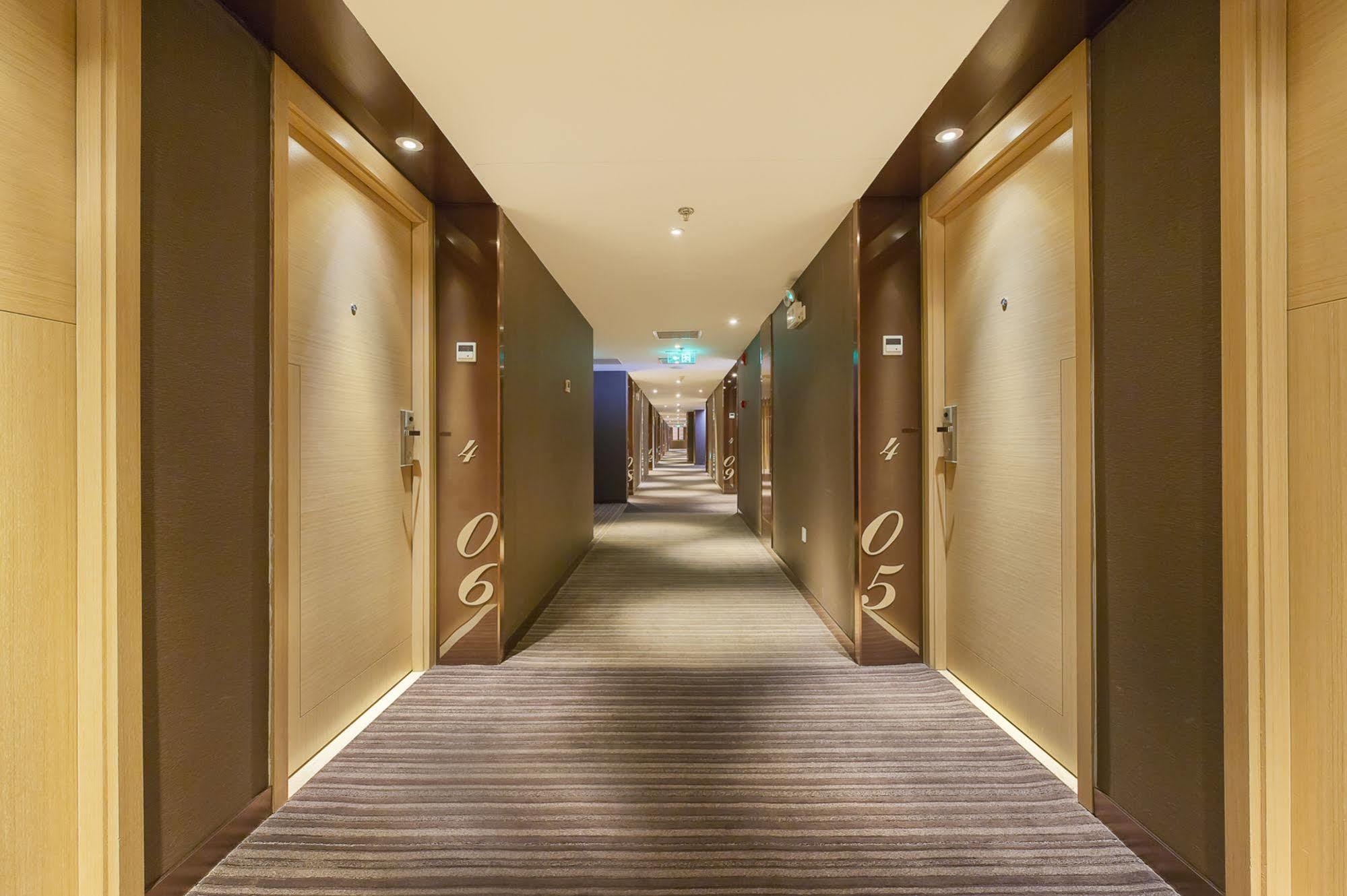 Traveler Inn-Hepingli Beijing Exterior photo
